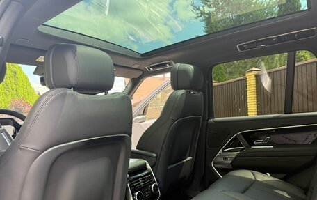 Land Rover Range Rover IV рестайлинг, 2023 год, 14 990 000 рублей, 4 фотография