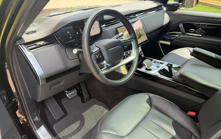 Land Rover Range Rover IV рестайлинг, 2023 год, 14 990 000 рублей, 16 фотография