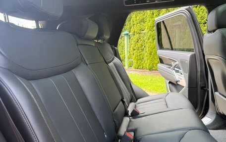 Land Rover Range Rover IV рестайлинг, 2023 год, 14 990 000 рублей, 18 фотография