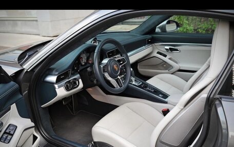 Porsche 911, 2017 год, 13 490 000 рублей, 8 фотография
