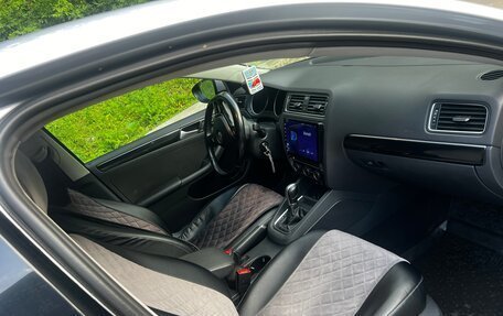 Volkswagen Jetta VI, 2017 год, 1 350 000 рублей, 14 фотография