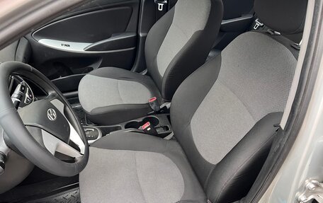 Hyundai Solaris II рестайлинг, 2013 год, 490 000 рублей, 12 фотография