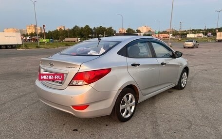 Hyundai Solaris II рестайлинг, 2013 год, 490 000 рублей, 5 фотография