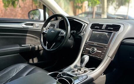 Ford Mondeo V, 2015 год, 1 650 000 рублей, 9 фотография