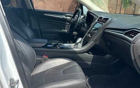 Ford Mondeo V, 2015 год, 1 650 000 рублей, 11 фотография