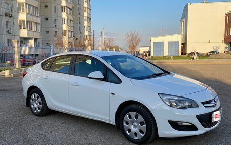 Opel Astra J, 2013 год, 855 000 рублей, 5 фотография