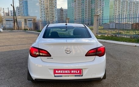 Opel Astra J, 2013 год, 855 000 рублей, 8 фотография