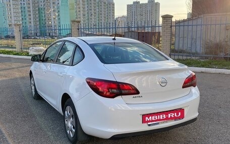 Opel Astra J, 2013 год, 855 000 рублей, 9 фотография