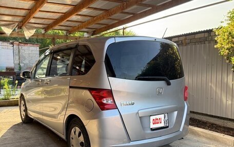 Honda Freed I, 2010 год, 1 000 000 рублей, 12 фотография