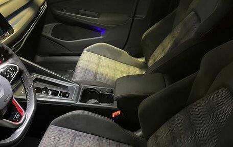 Volkswagen Golf GTI, 2021 год, 4 000 000 рублей, 14 фотография