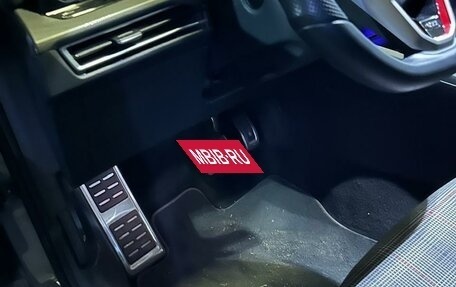 Volkswagen Golf GTI, 2021 год, 4 000 000 рублей, 15 фотография