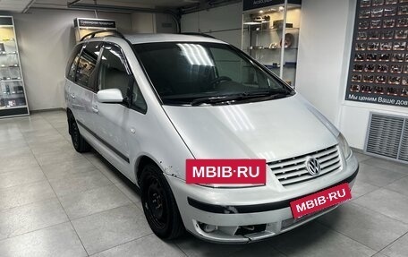 Volkswagen Sharan I рестайлинг, 2002 год, 370 000 рублей, 3 фотография