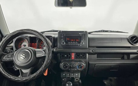 Suzuki Jimny, 2020 год, 2 400 000 рублей, 11 фотография