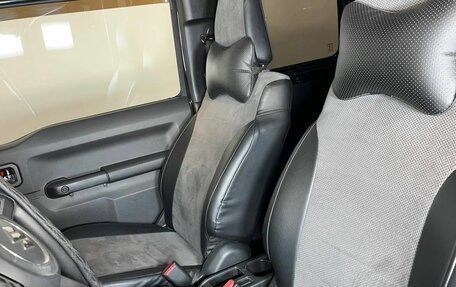 Suzuki Jimny, 2020 год, 2 400 000 рублей, 27 фотография