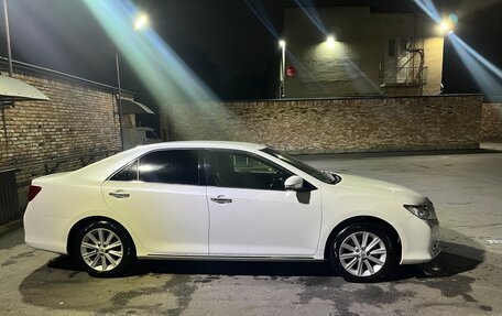 Toyota Camry, 2012 год, 1 800 000 рублей, 3 фотография