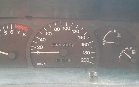 Daewoo Nexia I рестайлинг, 2000 год, 100 000 рублей, 10 фотография
