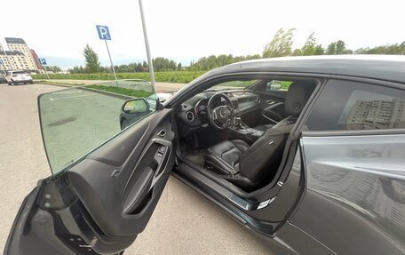 Chevrolet Camaro VI, 2020 год, 2 400 000 рублей, 6 фотография