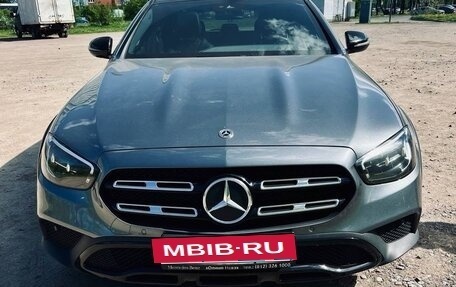 Mercedes-Benz E-Класс, 2021 год, 4 900 000 рублей, 7 фотография