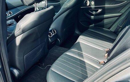 Mercedes-Benz E-Класс, 2021 год, 4 900 000 рублей, 16 фотография