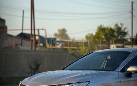 Toyota Camry, 2018 год, 2 250 000 рублей, 6 фотография