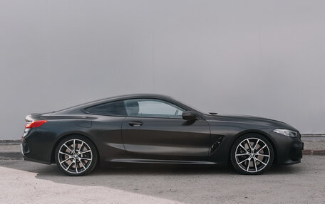 BMW 8 серия, 2021 год, 10 490 000 рублей, 7 фотография