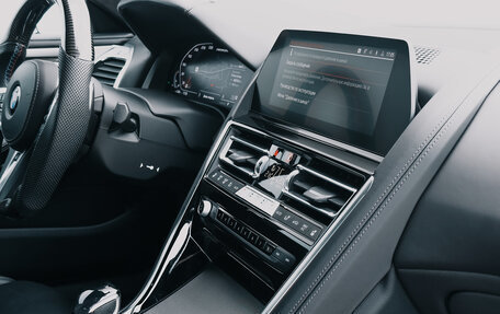 BMW 8 серия, 2021 год, 10 490 000 рублей, 18 фотография