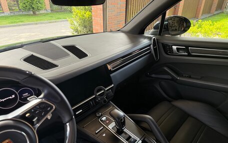 Porsche Cayenne III, 2018 год, 8 500 000 рублей, 18 фотография