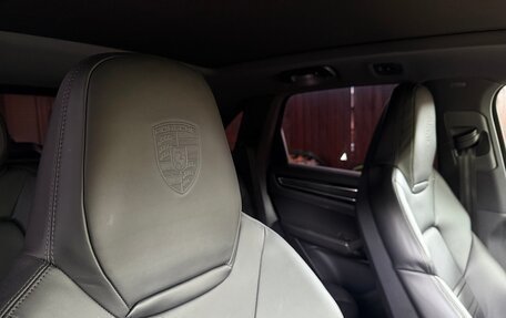 Porsche Cayenne III, 2018 год, 8 500 000 рублей, 16 фотография
