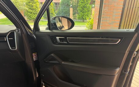 Porsche Cayenne III, 2018 год, 8 500 000 рублей, 17 фотография