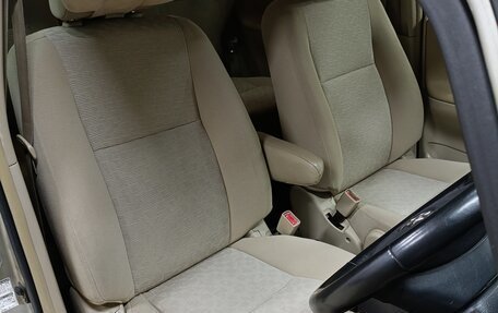 Toyota Corolla Spacio II, 2002 год, 700 000 рублей, 8 фотография