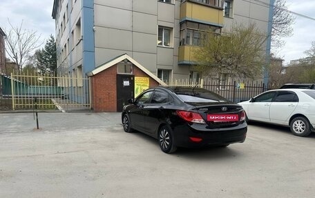 Hyundai Solaris II рестайлинг, 2011 год, 860 000 рублей, 2 фотография