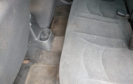 Dodge Stratus II, 2004 год, 300 000 рублей, 3 фотография