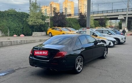 Mercedes-Benz E-Класс, 2020 год, 2 499 000 рублей, 5 фотография