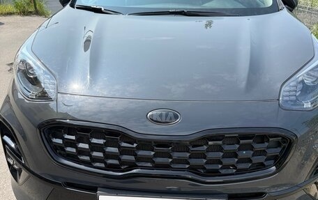 KIA Sportage IV рестайлинг, 2021 год, 2 700 000 рублей, 21 фотография