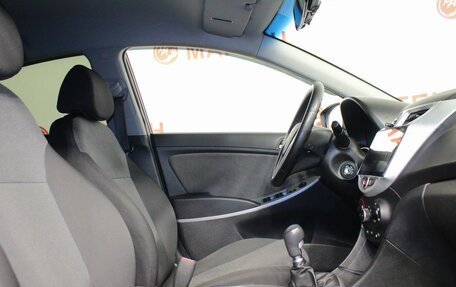 Hyundai Solaris II рестайлинг, 2013 год, 694 000 рублей, 10 фотография