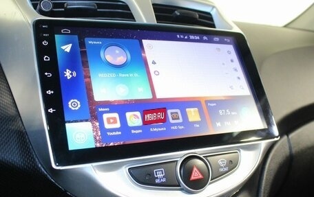 Hyundai Solaris II рестайлинг, 2013 год, 694 000 рублей, 12 фотография