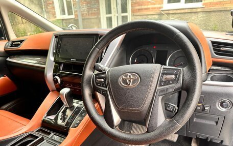 Toyota Alphard III, 2015 год, 2 750 000 рублей, 18 фотография