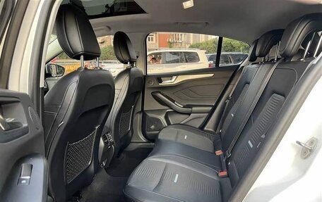Ford Focus IV, 2022 год, 1 340 334 рублей, 11 фотография