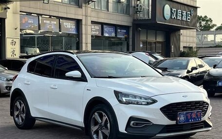 Ford Focus IV, 2022 год, 1 340 334 рублей, 5 фотография