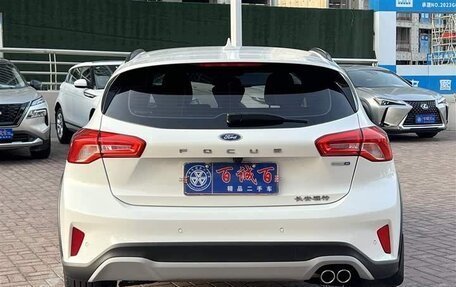 Ford Focus IV, 2022 год, 1 340 334 рублей, 4 фотография