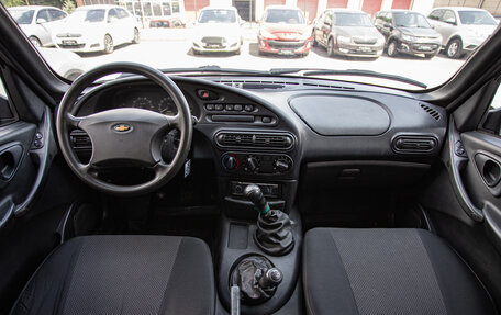 Chevrolet Niva I рестайлинг, 2007 год, 299 000 рублей, 14 фотография