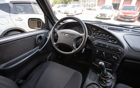 Chevrolet Niva I рестайлинг, 2007 год, 299 000 рублей, 13 фотография