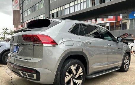 Volkswagen Teramont I, 2022 год, 2 841 000 рублей, 4 фотография
