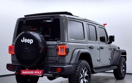 Jeep Wrangler, 2022 год, 3 950 000 рублей, 2 фотография
