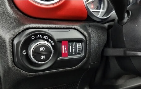 Jeep Wrangler, 2022 год, 3 950 000 рублей, 14 фотография