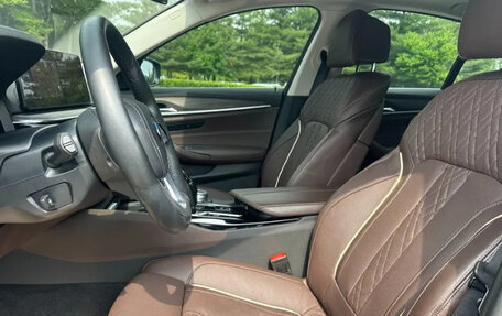 BMW 5 серия, 2021 год, 3 199 000 рублей, 10 фотография