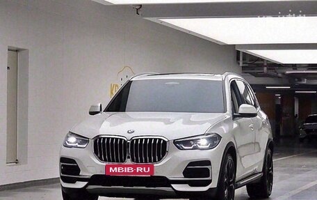 BMW X5, 2022 год, 6 140 010 рублей, 2 фотография