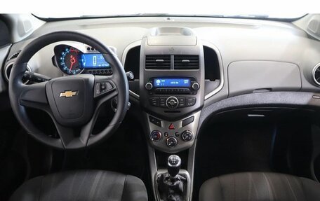 Chevrolet Aveo III, 2014 год, 725 000 рублей, 10 фотография