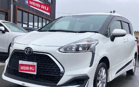 Toyota Sienta II, 2021 год, 1 336 810 рублей, 1 фотография