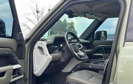 Land Rover Defender II, 2020 год, 7 037 000 рублей, 9 фотография